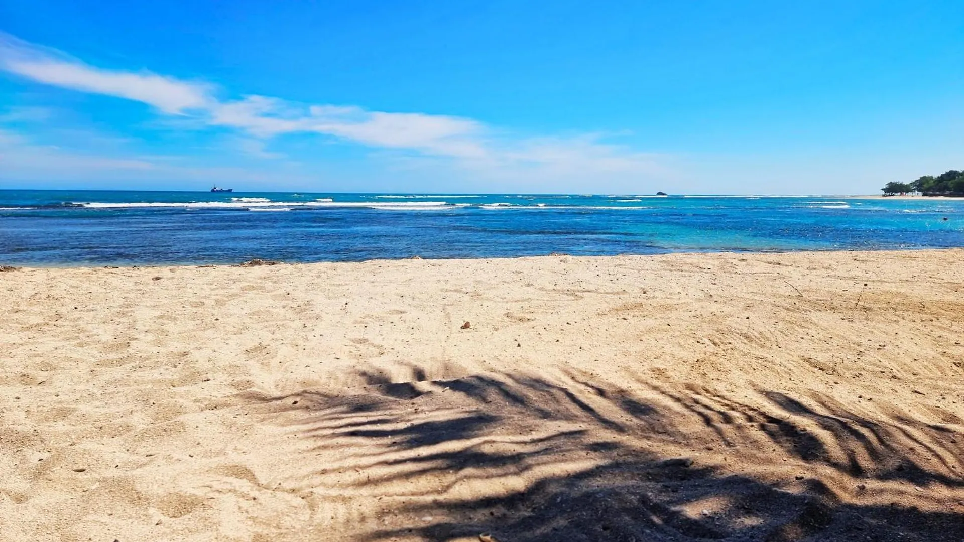 Costambar Beachfront Stay With Pool Puerto Plata Apartment
